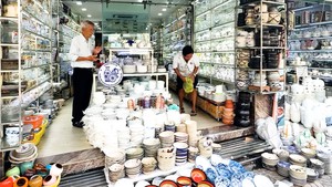 TP.HCM chính thức có tuyến phố chuyên kinh doanh gốm sứ