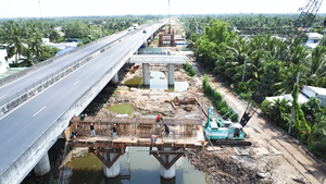 Nhiều nhà thầu cao tốc TP.HCM - Trung Lương - Mỹ Thuận đã hết mặt bằng, có nguy cơ dừng thi công