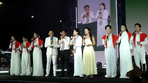 Gin Tuấn Kiệt, Phương Thanh nhắn nhủ các bạn trẻ tại đêm HCMC Youth Concert 2026