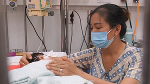 Trẻ mắc bệnh đường hô hấp nhập viện tăng, bác sĩ khuyến cáo gì?