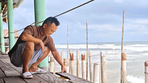 Tháo dỡ nhiều hạng mục lấn chiếm, trả lại không gian vịnh Lăng Cô cho cộng đồng
