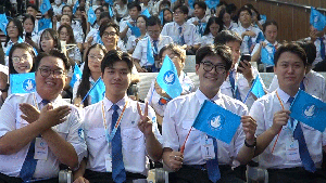 Làm sao để môn học lý luận chính trị 'khô khan' trở thành 'điểm chạm' cho sinh viên?