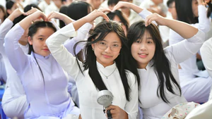 Trực tiếp: 'Không một mình 2026 - Kết nối không tổn thương' tại Trường tiểu học, THCS và THPT Nam Sài Gòn