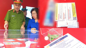 Khám phá không gian tuyên truyền phòng, chống ma túy và nhận diện chiêu trò ngụy trang tại sân bay Tân Sơn Nhất