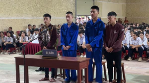 Mở phiên tòa lưu động tại trường học kết hợp phổ biến pháp luật cho học sinh
