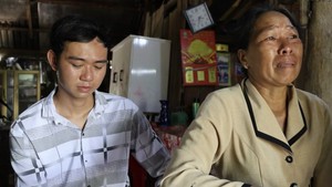 16 tuổi rời núi đi làm thuê, 21 tuổi chàng trai vùng biên vay tiền vào đại học
