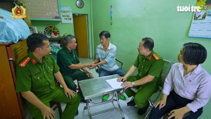 Điểm tựa ngày về