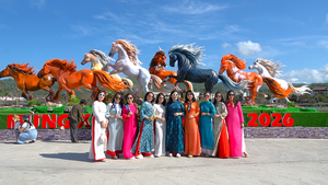 Quảng Trị ra mắt linh vật ngựa, xã Lao Bảo nổi bật với 'bát mã truy phong'