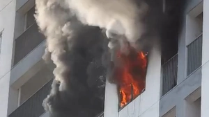 Video cháy căn hộ tầng 16 chung cư ở Nha Trang, 2 người tử vong