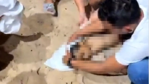 15 phút hô hấp nhân tạo cứu bé trai đuối nước khi tắm biển ở Phú Quốc