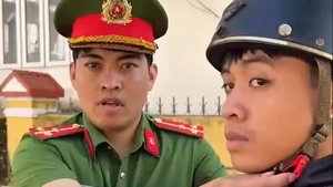 Cách tuyên truyền luật giao thông 'viral' trên mạng xã hội của công an vùng cao