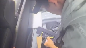 Triệt phá đường dây mua bán ma túy, thu giữ nhiều súng quân dụng