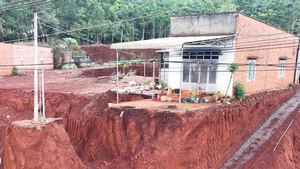 Vụ hạ cốt nền khiến nhà dân cheo leo: Công an Đồng Nai vào cuộc điều tra