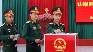 Đắk Lắk tổ chức 11 điểm bỏ phiếu sớm cho lực lượng vũ trang