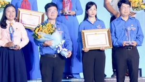 Chi đoàn Phóng viên Báo Tuổi Trẻ nhận giải thưởng Hồ Hảo Hớn 2026