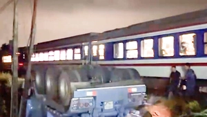 Khởi tố vụ án xe đầu kéo cố tình vượt rào chắn đường sắt gây tai nạn ở Quảng Ngãi