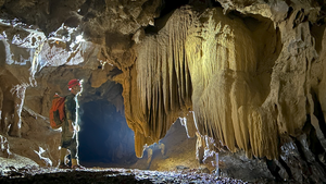 Đoàn chuyên gia Anh phát hiện 26 hang động mới ở Phong Nha - Kẻ Bàng