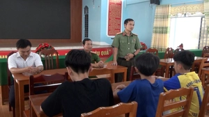 9 học sinh độ chế xe đạp điện bị công an mời làm việc