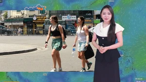 Thời tiết đêm 22 ngày 23-5: Bắc Bộ và Trung Bộ nắng nóng, chiều tối mưa dông; Nam Bộ ngày nắng, chiều tối mưa rào