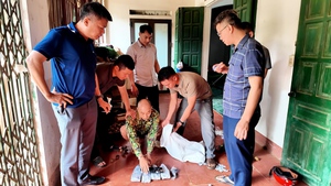 Triệt phá đường dây chế tạo, mua bán trái phép vũ khí quân dụng quy mô lớn