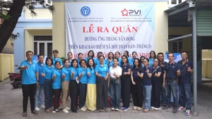 Đưa bảo hiểm xã hội đến tận chợ, khu dân cư
