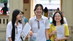 Thí sinh nói về đề thi tốt nghiệp THPT buổi thi cuối