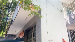 Tháng 7 sẽ tháo dỡ công trình siêu mỏng 13,8m² trái phép chắn trước nhà dân ở Đà Nẵng