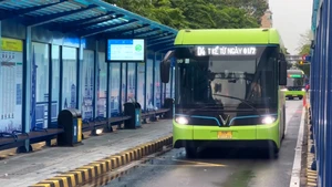 TP.HCM miễn phí vé 134 tuyến xe buýt từ ngày 1-7: Ngắm dàn xe tiện nghi, hiện đại đang hoạt động
