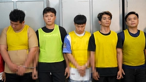 Khởi tố thêm 12 người trong 2 đường dây cá độ bóng đá hơn 3.500 tỉ đồng