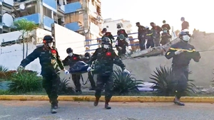 Lực lượng cứu hộ Việt Nam tìm thấy 23 nạn nhân trong đống đổ nát ở Venezuela