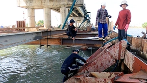 Cấp bách sửa chữa đập Thảo Long ngăn mặn trên sông Hương