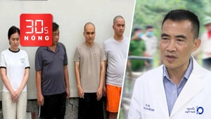 Bản tin 30s nóng: Khởi tố 4 bị can trong vụ buôn lậu hơn 3.400 viên kim cương; Khí H2S nguy hiểm ra sao?