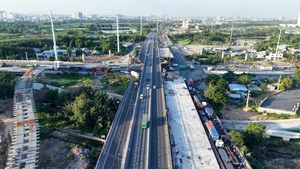 Video ngắm hình dáng vành đai 2, vành đai 3 dần khép vòng kết nối khu Đông TP.HCM