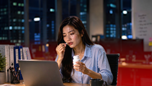 Nếu gần đây bạn cảm thấy bỗng dưng uể oải, có thể đó là hệ quả của những thói quen này