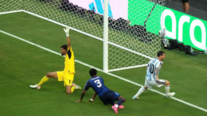 Video Messi mở tỉ số cho Argentina trước Cape Verde ở vòng loại trực tiếp World Cup