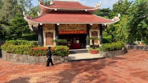 Chuẩn bị di dời nhà bia tưởng niệm liệt sĩ ở công viên Lê Thị Riêng