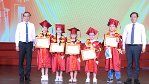 Video các tân thủ khoa 'bật mí' bí kíp đoạt Giải Lê Quý Đôn lần thứ 27