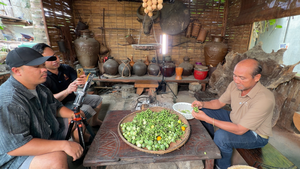 Người trẻ ở Lắk đưa văn hóa, ẩm thực M'nông lên mạng kiếm cả chục nghìn USD 