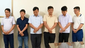 Khởi tố 6 bị can làm giả hồ sơ thí nghiệm vật liệu xây dựng