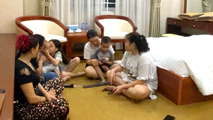 Nhiều nhà khách mở cửa đón người dân vào tránh lũ ở Lạng Sơn