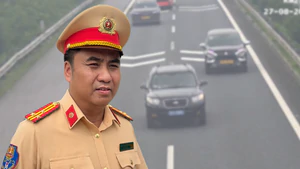 Cảnh sát giao thông nói về việc xử lý lỗi vi phạm khoảng cách khi xe chen ngang trên cao tốc