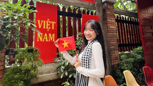 Nhiều không gian cà phê hút giới trẻ dịp lễ Quốc Khánh 2-9