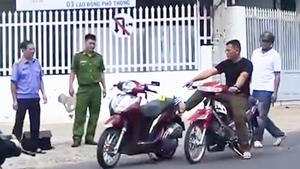 Công an tỉnh Đắk Lắk tạm giữ người đàn ông đạp ngã chồng cũ của bạn gái