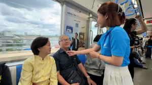 Người dân thay đổi thói quen di chuyển nhờ sự tiện lợi của metro