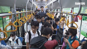 Góc nhìn trưa nay: TP.HCM tăng cường xe buýt ở ĐHQG: Giải tỏa nhanh áp lực, sinh viên đi lại dễ dàng