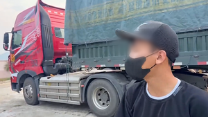 Tài xế xe đầu kéo 19 tuổi chưa có bằng lái chạy quá tốc độ trên quốc lộ 1
