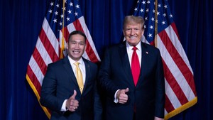 Ông Hùng Cao được ông Trump đề cử làm Bộ trưởng Hải quân Mỹ