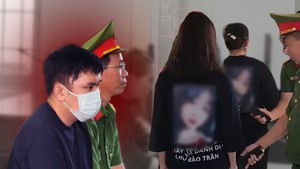 Người nhà nạn nhân tại phiên tòa vụ nữ sinh 14 tuổi tử vong ở Vĩnh Long