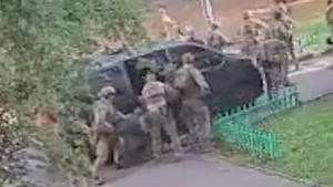 Ông Zelensky lên tiếng sau vụ 2 đơn vị an ninh Ukraine nổ súng vào nhau giữa thủ đô