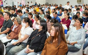 Chương trình 'Lên số - Lên đời' tập huấn thuế và kỹ năng số cho hộ kinh doanh